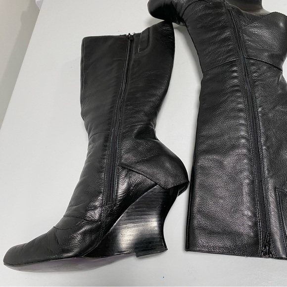 Black leather wedge heel tall boots with button detailing - Picture 10 of 16